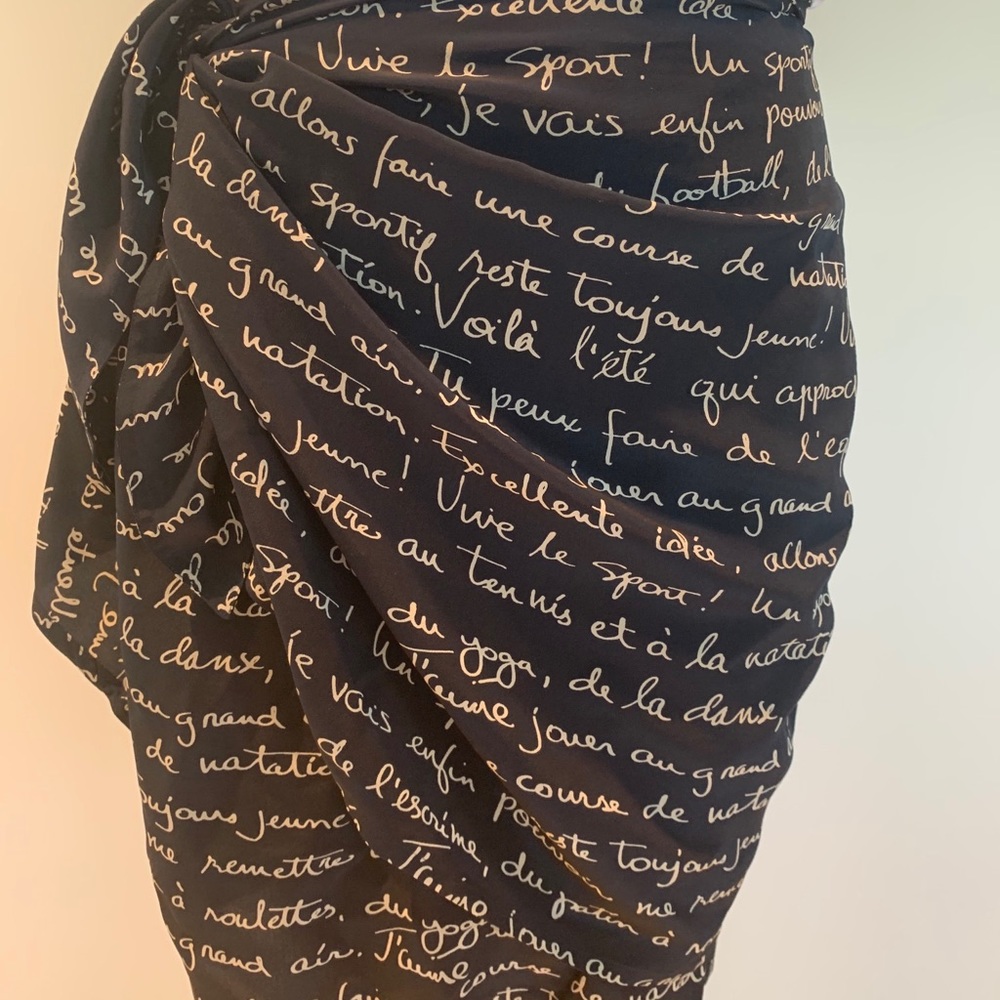 100% silk navy wrap skirt with French writing